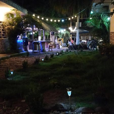 Hostal Cuyagua Palomino Bagian luar foto