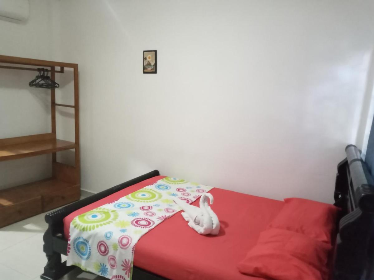 Hostal Cuyagua Palomino Bagian luar foto