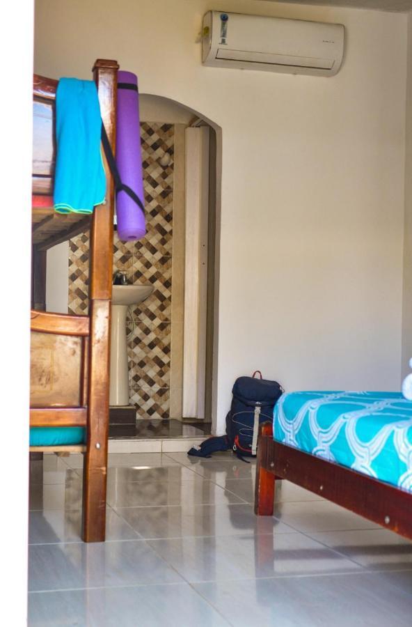 Hostal Cuyagua Palomino Bagian luar foto