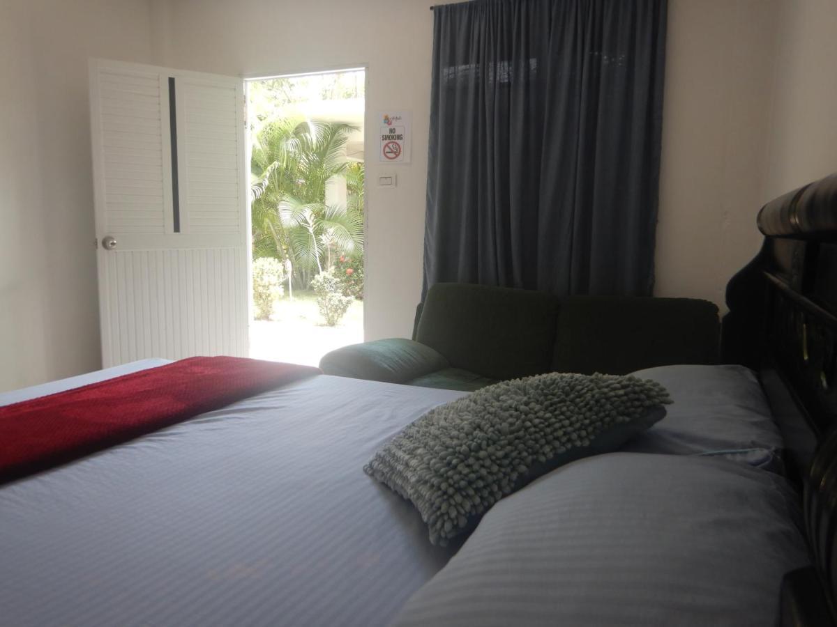 Hostal Cuyagua Palomino Bagian luar foto